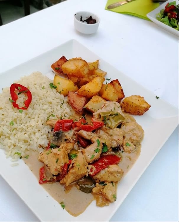 TAVERN RETHYMNO | TAVERNA YIANNIS