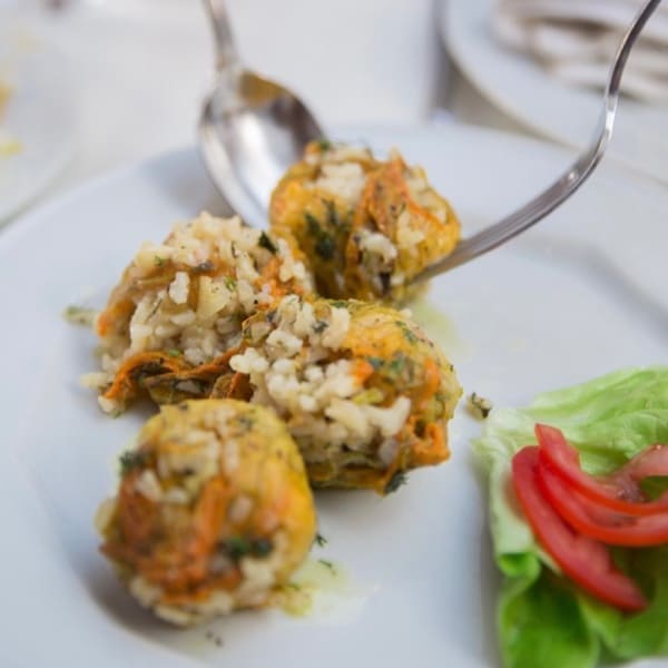RESTAURANT MYKONOS | LE MAISON DE KATRIN