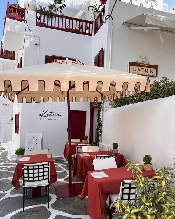 RESTAURANT MYKONOS | LE MAISON DE KATRIN